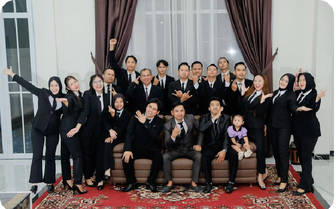 Staff 3